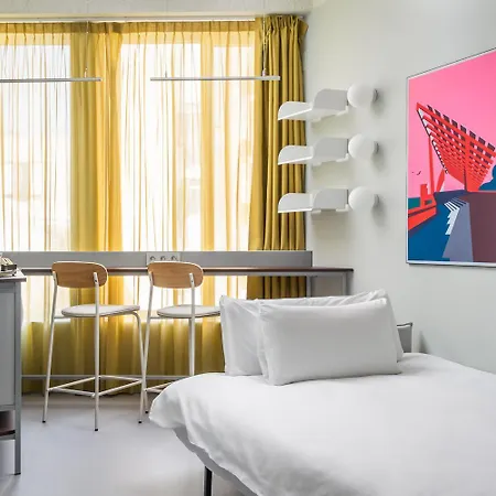 Bypillow Flamant 2* Barcelona