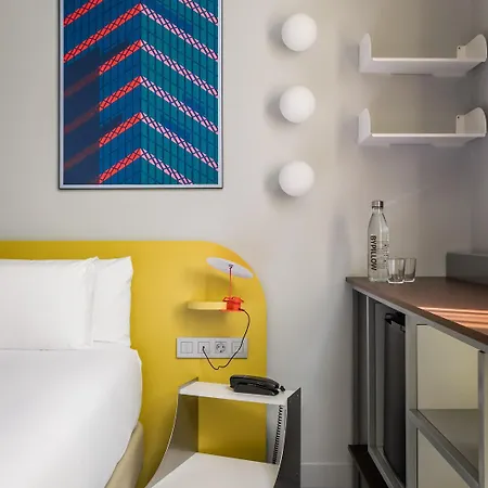 Bypillow Flamant 2* Barcelona
