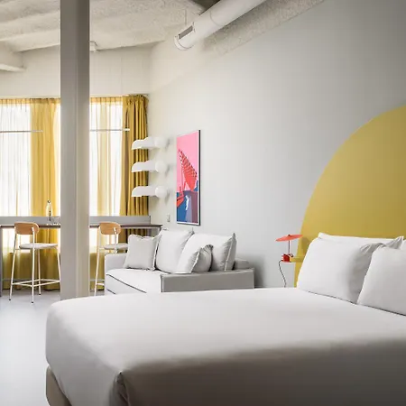 Hotel Bypillow Flamant
