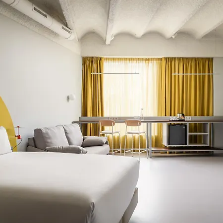 Hotel Bypillow Flamant