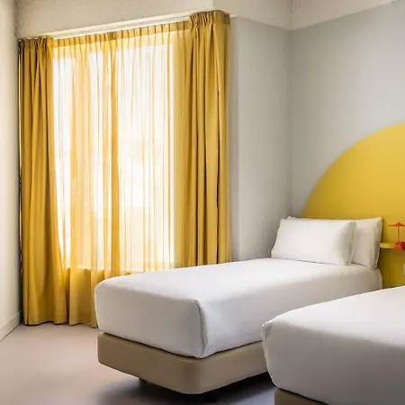 Bypillow Flamant 2* Barcelona