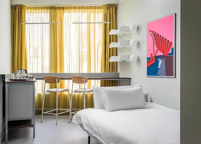 Bypillow Flamant 3* Barcelona